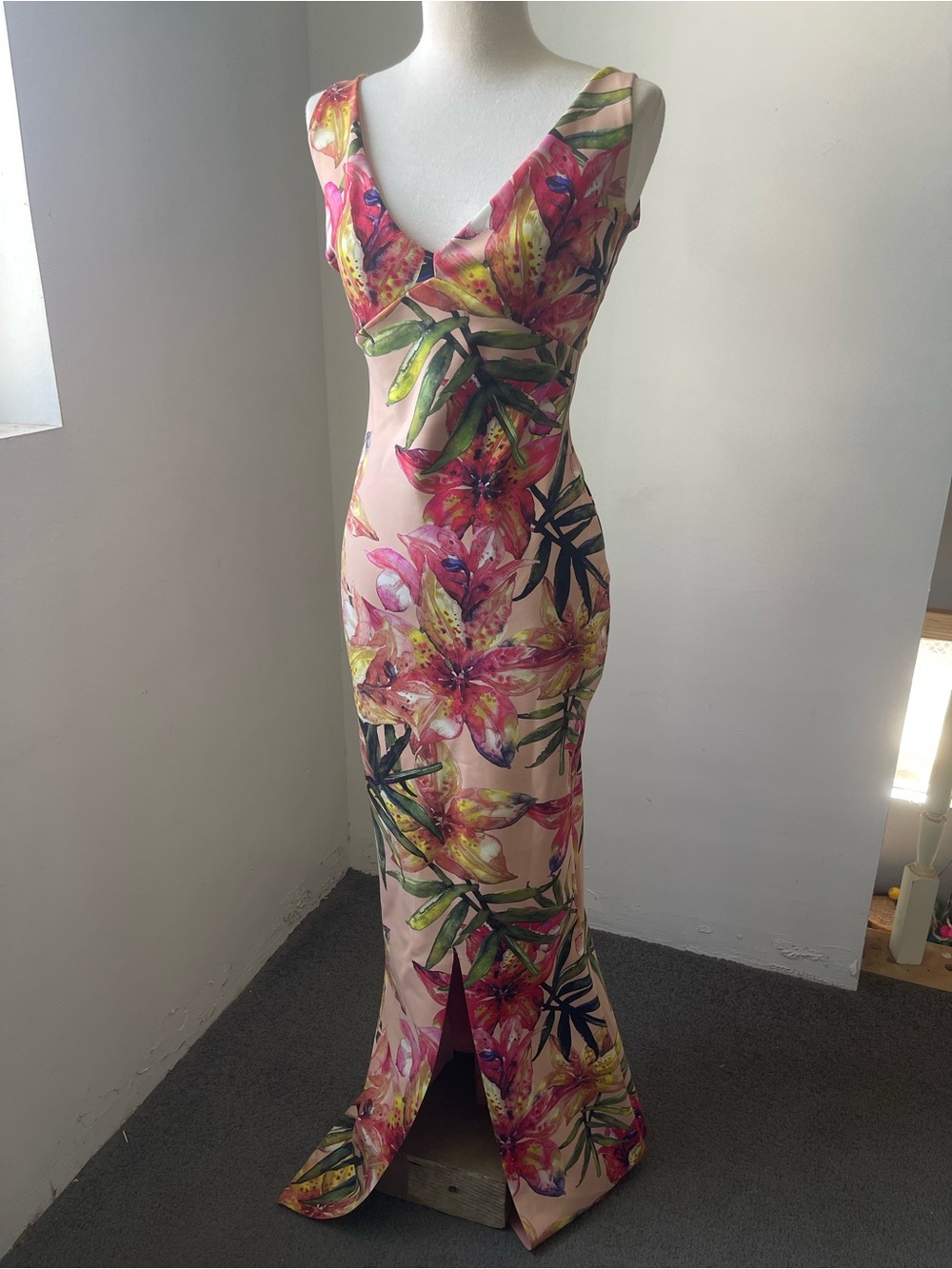 Chiara Boni Pink Floral V-Neck Maxi Gown